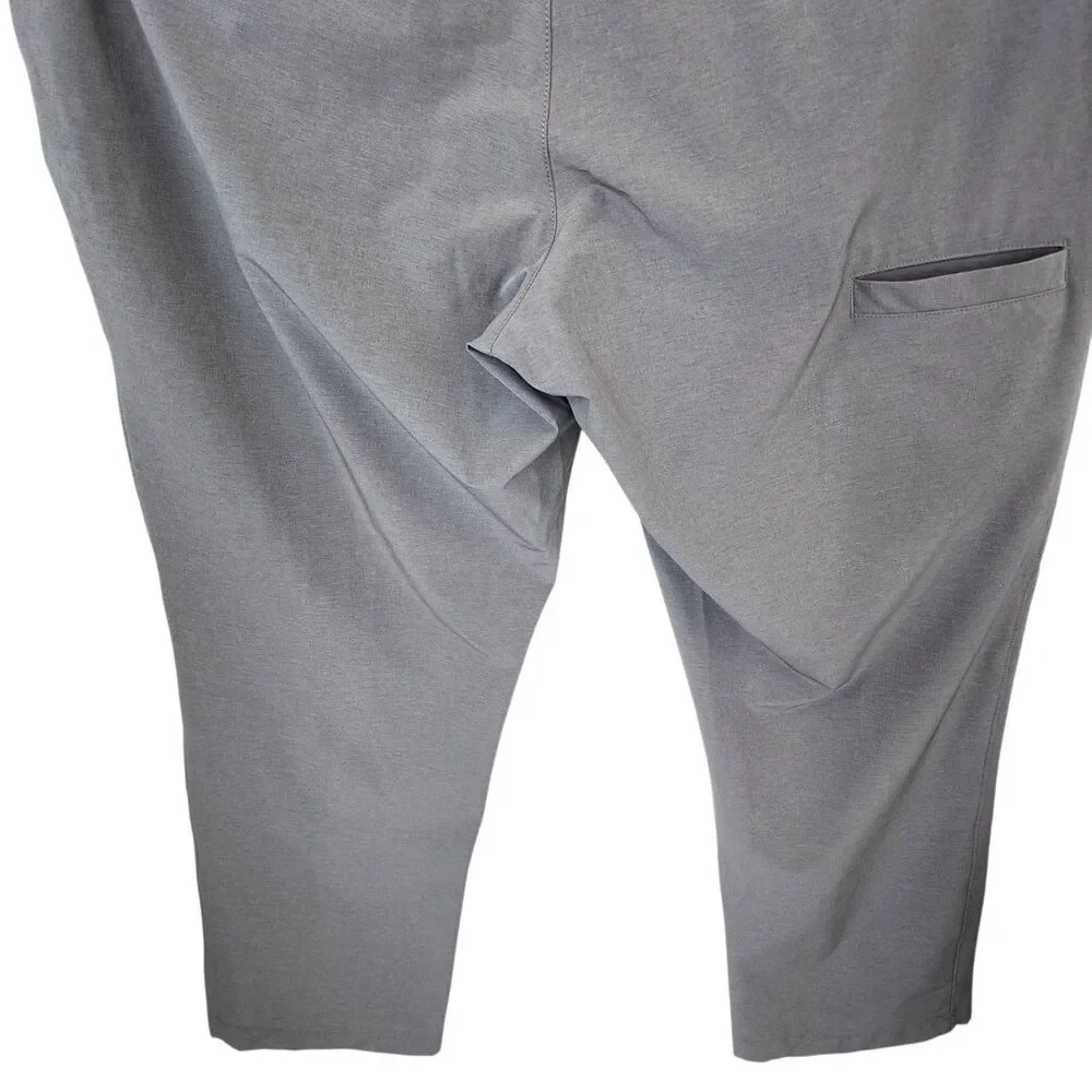 Duluth Trading Co. Men's Pants Size 38x30 Gray Standard Fit Work Trousers
